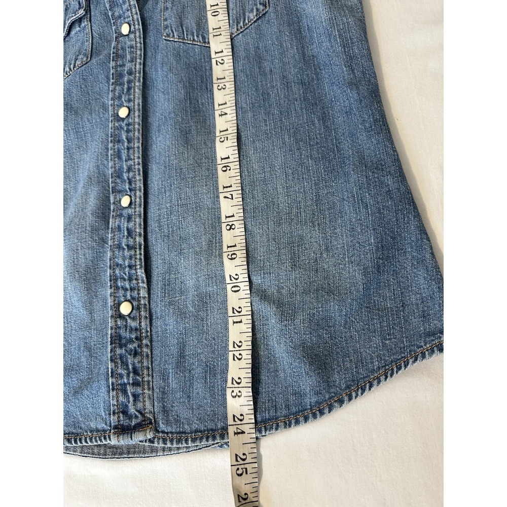 J Crew Womens Size 2 Blue Denim Shirt LS Pearl Snap Western Boho Prairie Cottage - Picture 7 of 9